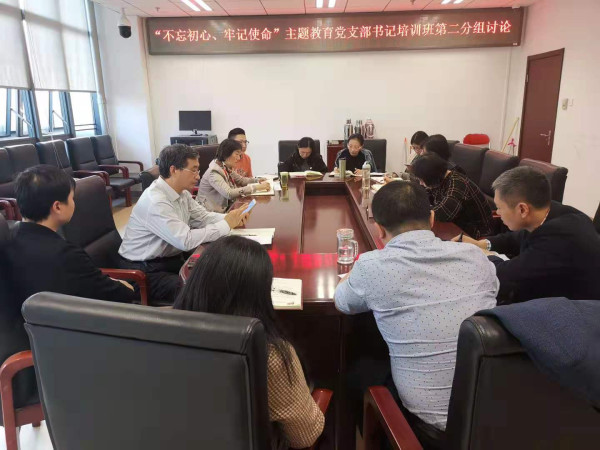 57e69b0feba642b797806660b7b6d5e4.jpg 5e570c9cd608e8d5420d414fb12768a_副本.jpg